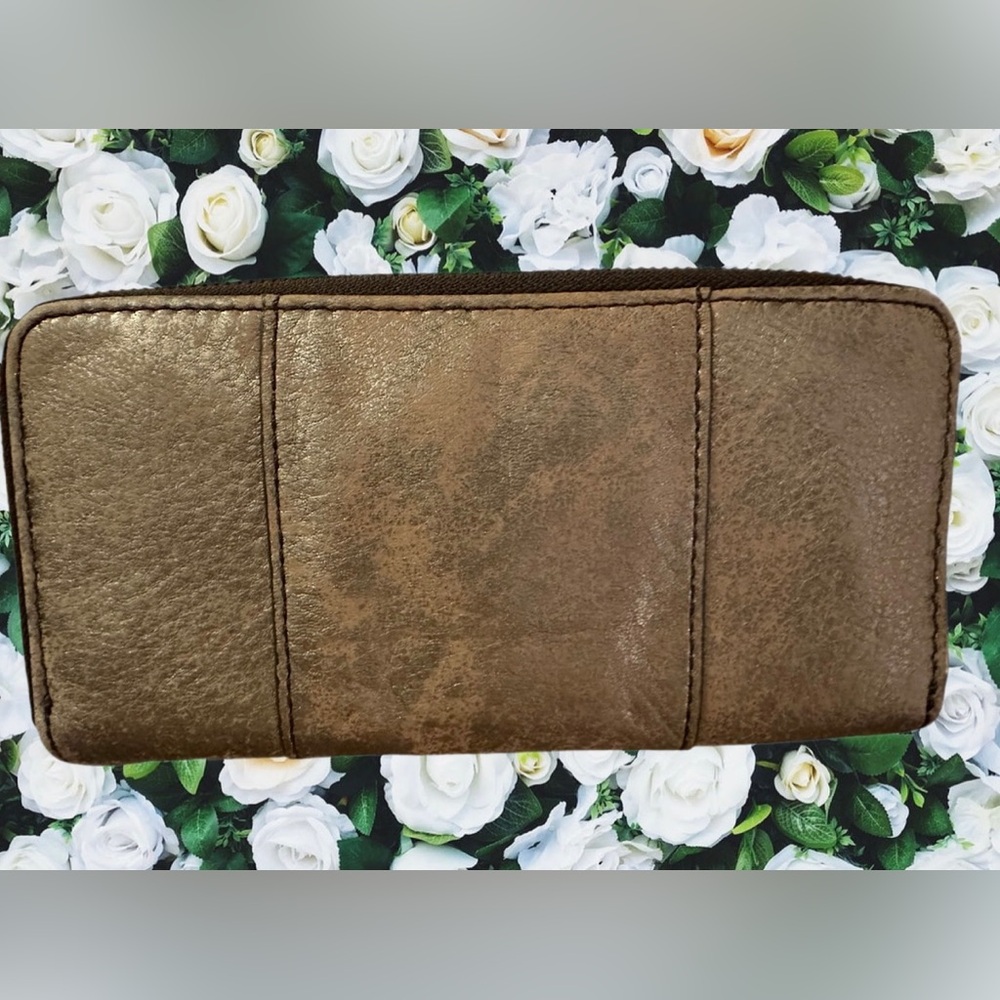 Fossil Brown & Gold Patterned Leather Zip Around Vintage Wallet - Picture 13 of 13